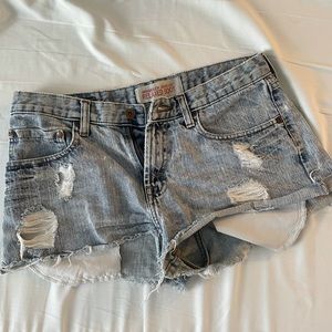 Urban Outfitters Wrangler Jean Shorts